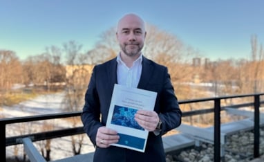 Pål Christian Waag, fagdirektør cybersikkerhet i Finans Norge. Han holder veilederen som skal hjelpe finansnæringen med å møtes europeiske krav om digital motstandsdyktighet. Foto.