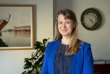 Karoline Bakka Hjertø, Banksjef i Cultura Bank.