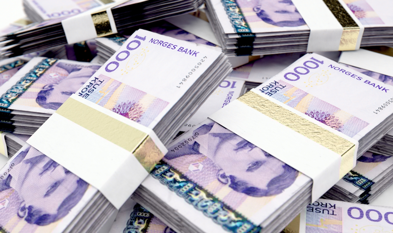Mange norske kroner i 1000-lapper. Foto.
